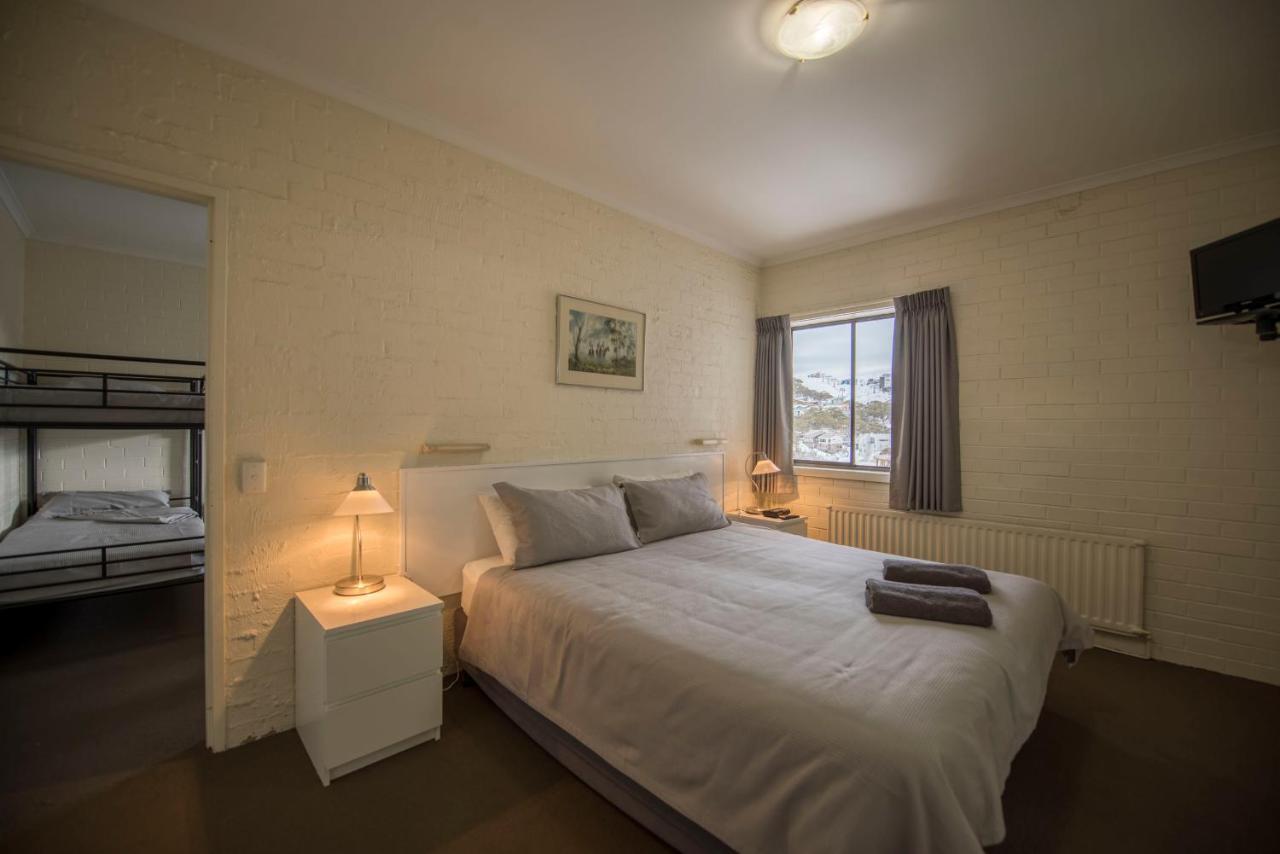 Enzian Hotel Mt Buller Mount Buller Exteriör bild